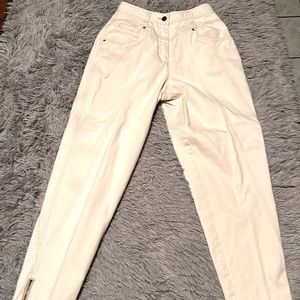 Ladies Vintage Together jeans/slacks size 6 off white 28” inseam, high waisted